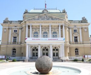 HNK Ivan pl. Zajc omogućio besplatan ulaz Caritasovim korisnicima.