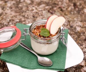 Održana radionica „Škola kuhanja – zdrave grickalice i deserti“